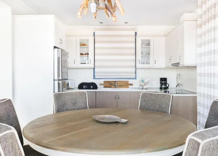 Comfortable And Chic Garden With A Well Maintained Garden Kalivia (Skiathos)