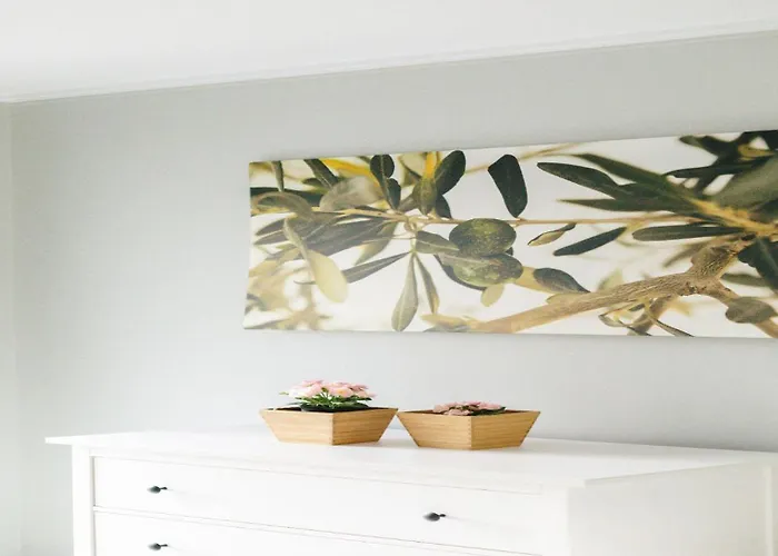 וילה Comfortable And Chic Garden With A Well Maintained Garden